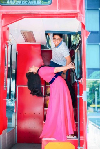 38-pre-wedding-shoot-withballoons-up-theme (50)