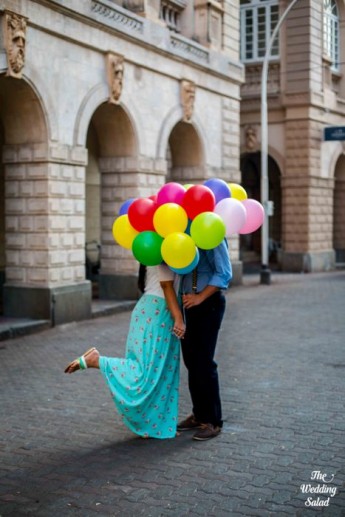 43-pre-wedding-shoot-withballoons-up-theme (55)