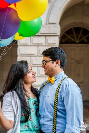 49-pre-wedding-shoot-withballoons-up-theme (61)