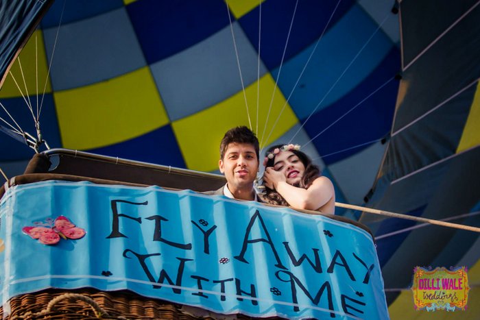 08-hot-airballoon-pre-weddingshoot (9)