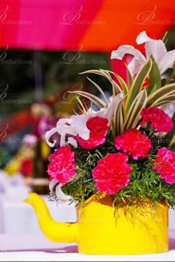nonfloralcenterpieces-002.bmp